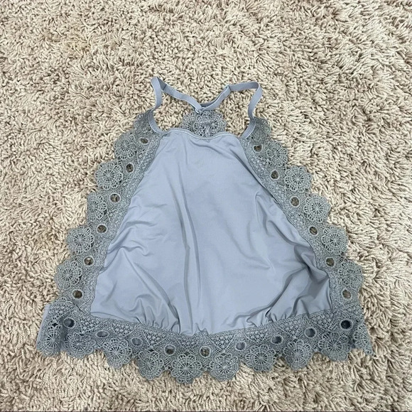 Aerie - Picture 1 of 5